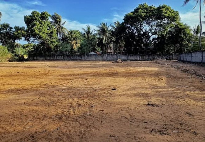 land-for-sale-in-jaffna-colombuthurai-big-1