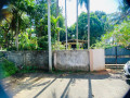 house-for-sale-in-nayanmarkaddu-jaffna-small-1