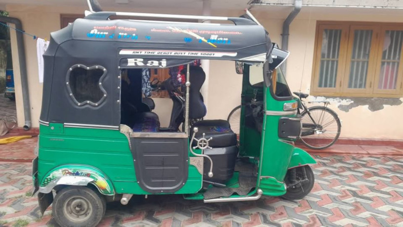 three-wheeler-for-sale-in-jaffna-big-0