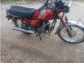 Hero-Honda Cd 100 for Sale in Jaffna