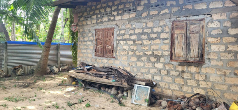 house-for-sale-in-alaveddy-big-1