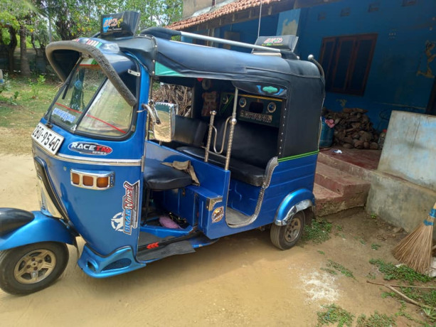 three-wheeler-sale-in-jaffna-big-0